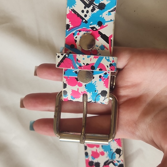 Wet seal Belt size s - Picture 3 of 3